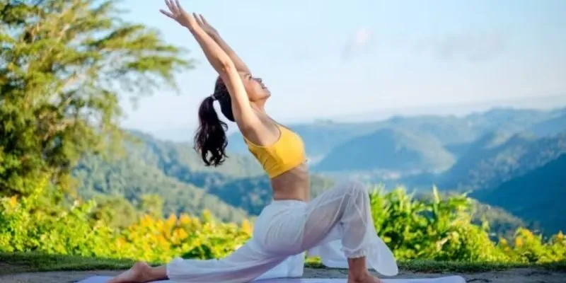Yoga và trà: liều thuốc tuyệt vời cho sức khỏe